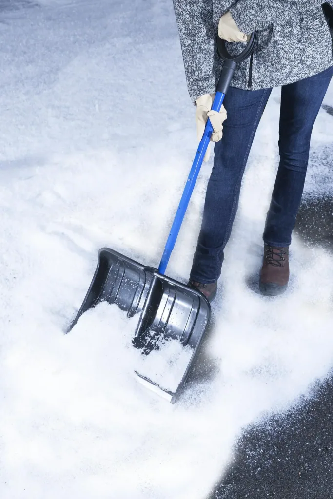 Schneeschaufel teleskopierbar
