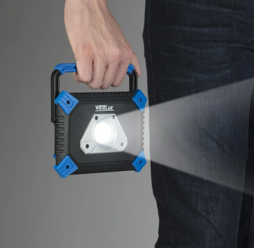 LED Akku Fluter 20 Watt COB mit Powerbank
