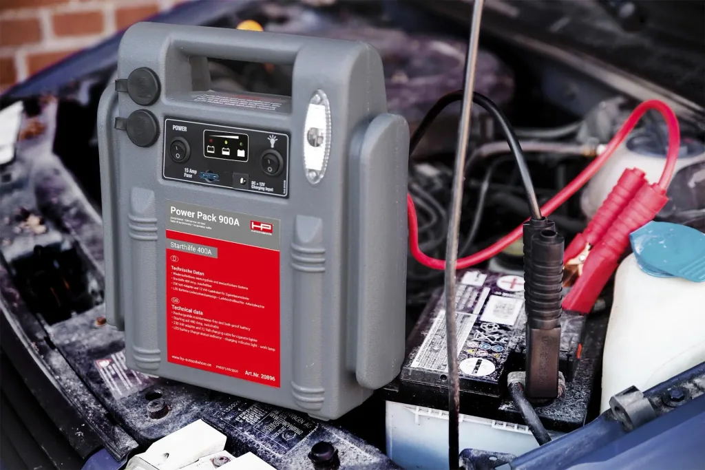 Powerpack 900 A - 15 AH - 12 Volt - 3 in 1 - Starthilfe - Arbeitsleuchte - Energie-Station