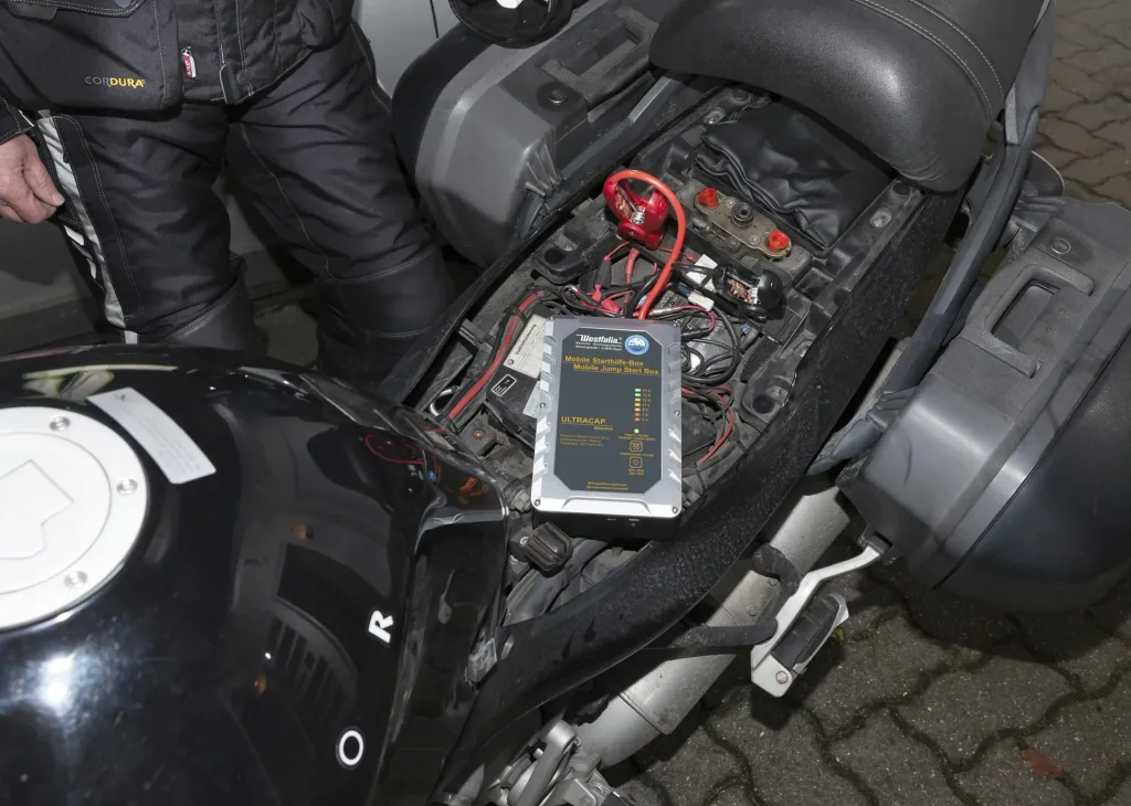 Mobile Starthilfe Box " Jump Starter " - ULTRACAP MSB300A
