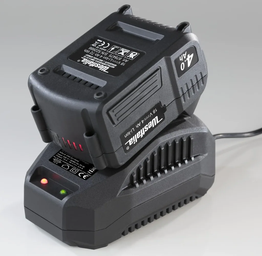 Akkuschlagbohrer 18 V Li-Ion inklusive 2 x 4 Ah Akkus und Ladegerät
