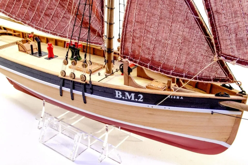 Bausatz Nisha - Brixham Mumble Bee im Maßstab 1:64