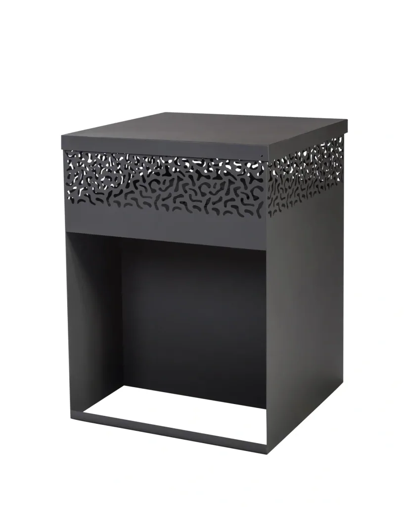 Grill CUBE 1000 schwarz mit Grillrost Ø38, Schwenkarm und Metallabdeckung