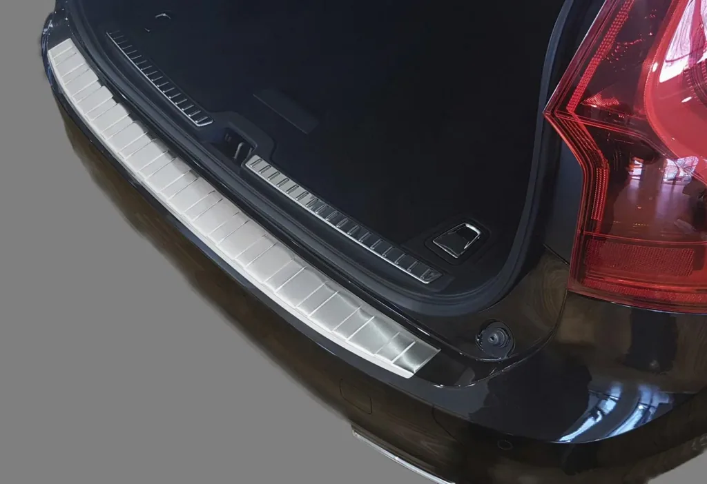 Ladekantenschutz Edelstahl für Volvo V90 Cross Country, Baujahr 2016>