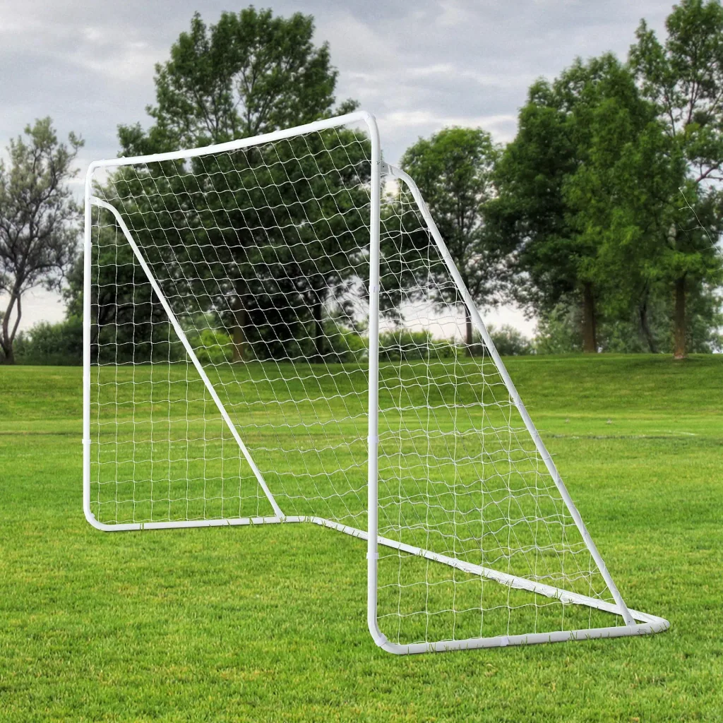 Fußballtor mit Tragetasche