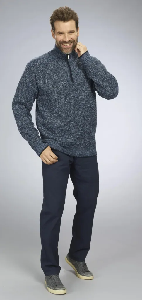 Strickpullover, Farbe marine, Gr.M