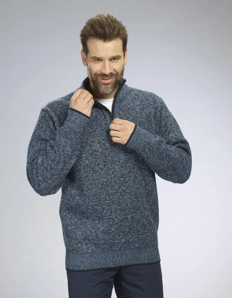 Strickpullover, Farbe marine, Gr.M
