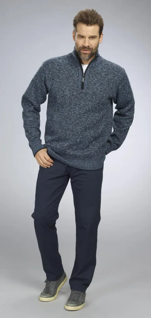Strickpullover, Farbe marine, Gr.M