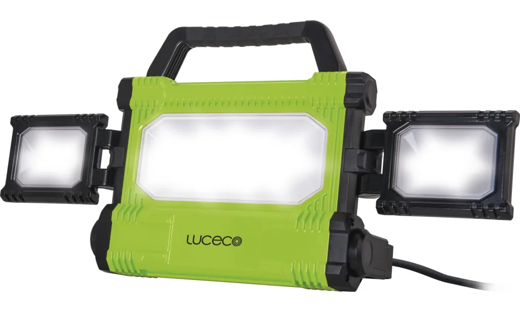 Schwenkbare LED Arbeitsleuchte mit 3 Leuchtflächen, 50 Watt