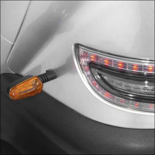 3-Rad E-Kabinenfahrzeug eLizzy Comfort 25 km/h silber inklusive Vor-Ort-Einweisung