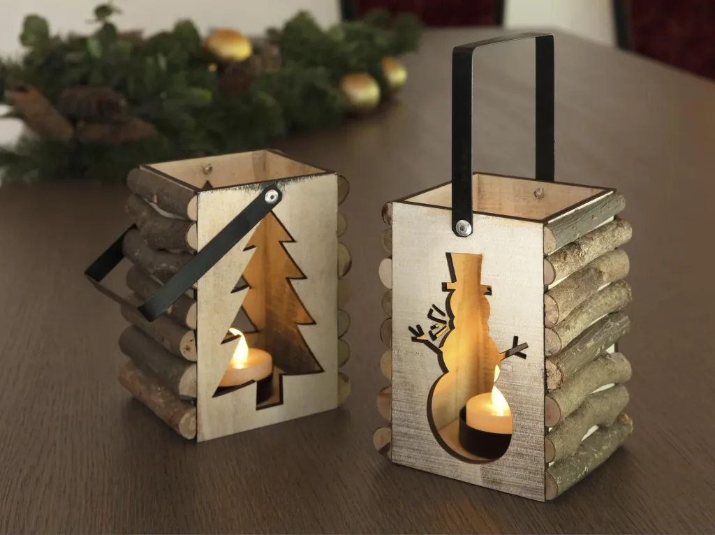 LED Holzleuchter Schneemann