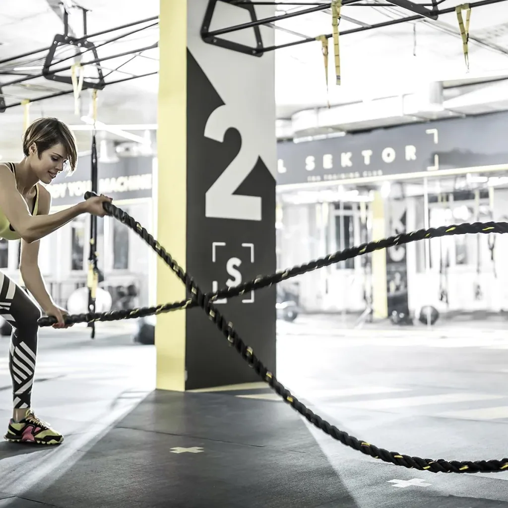 Battle Rope Ø38mm x 9 m Trainingsseil Fitnessseil Schlachtseil für Kraftausdauer & Muskelaufbau Schwarz+Gelb