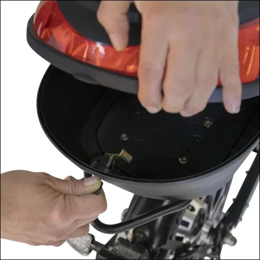 E-Scooter "Revoluzzer" Safety Plus 45 km/h inklusive Blinkanlage, Gepäck-Case und Lithium-Akku schwarz