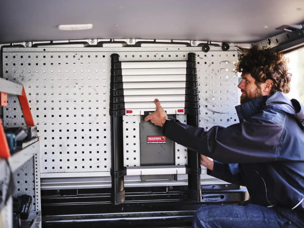 Wandhalterung zu Anlegeleitern