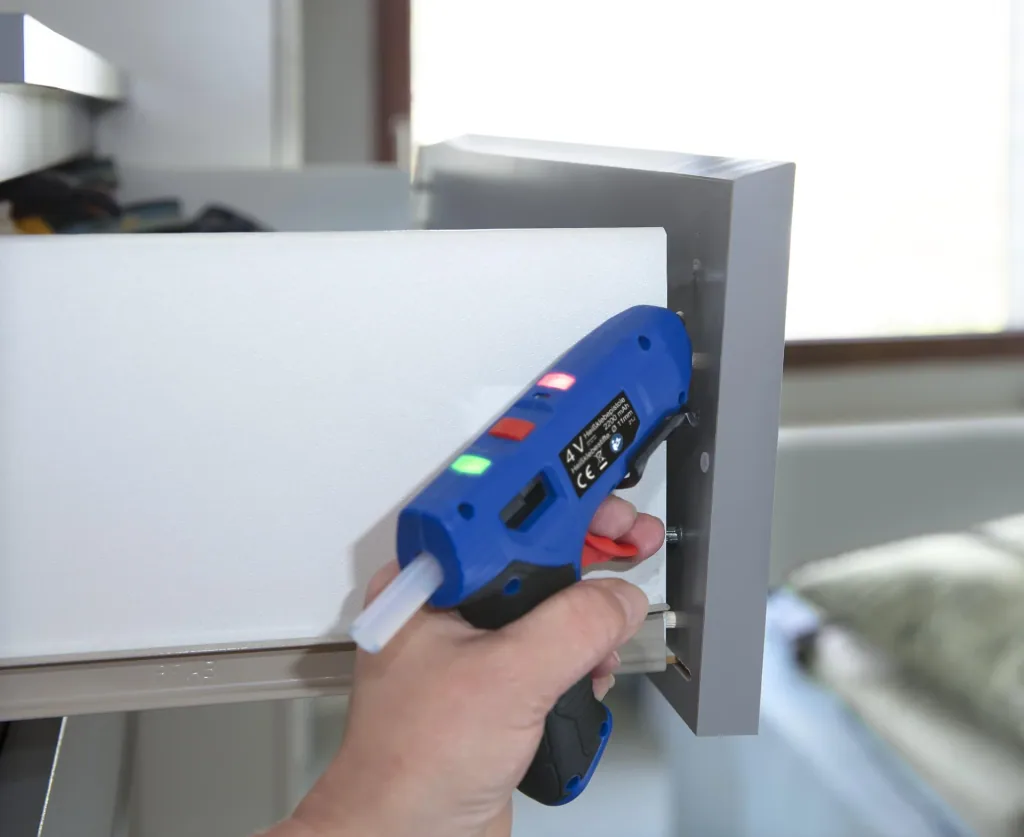 Heißklebepistole 4 Volt