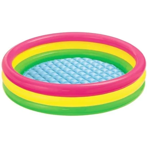 Bunter aufblasbarer Pool