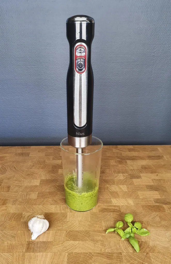 Akku Stabmixer mit Halter, 700 ml Pürierbecher und Halter