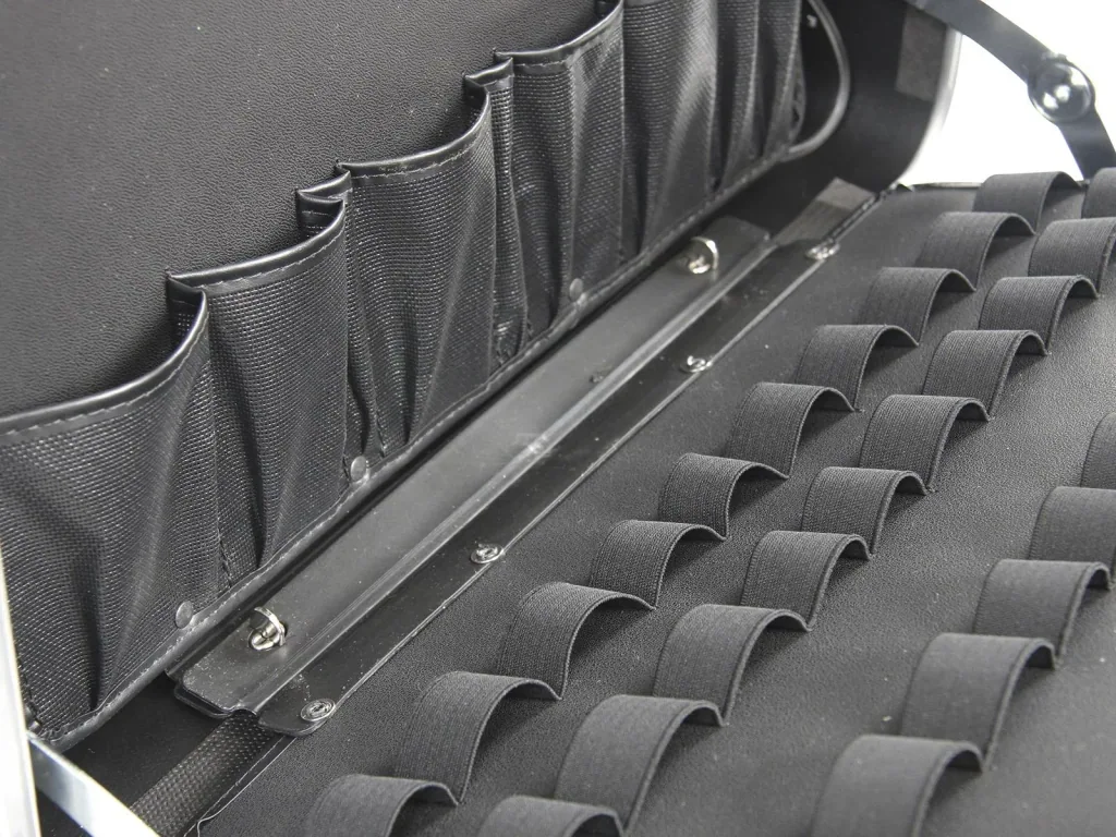 Werkzeugkoffer ROBUST 5775, 37 Liter, bruchsicher mit integriertem Rollensystem und TSA-Schloss