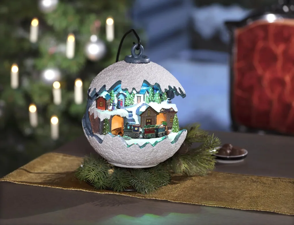 Weihnachtskugel mit fahrendem Zug, LED Licht und Musik