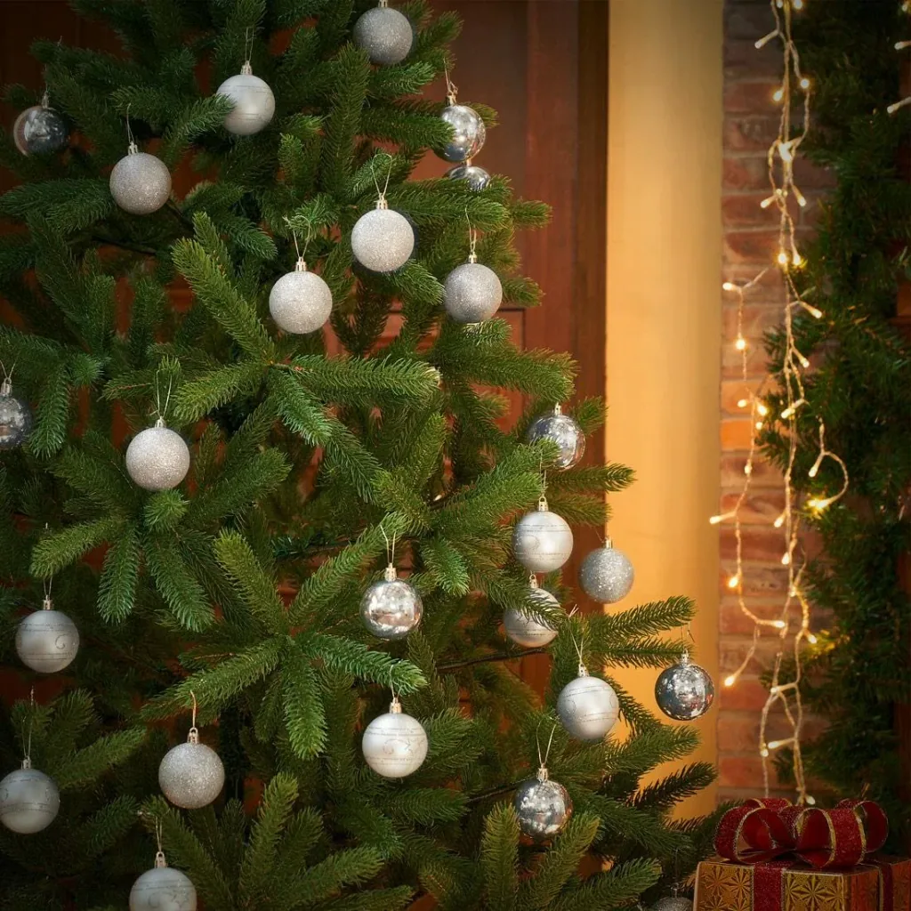 Weihnachtskugeln 24 Stück Silber - Durchmesser 6cm