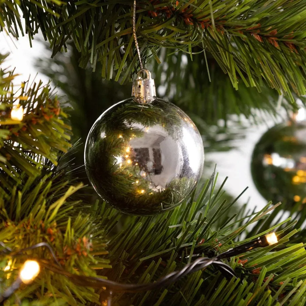 Weihnachtskugeln 24 Stück Silber - Durchmesser 6cm