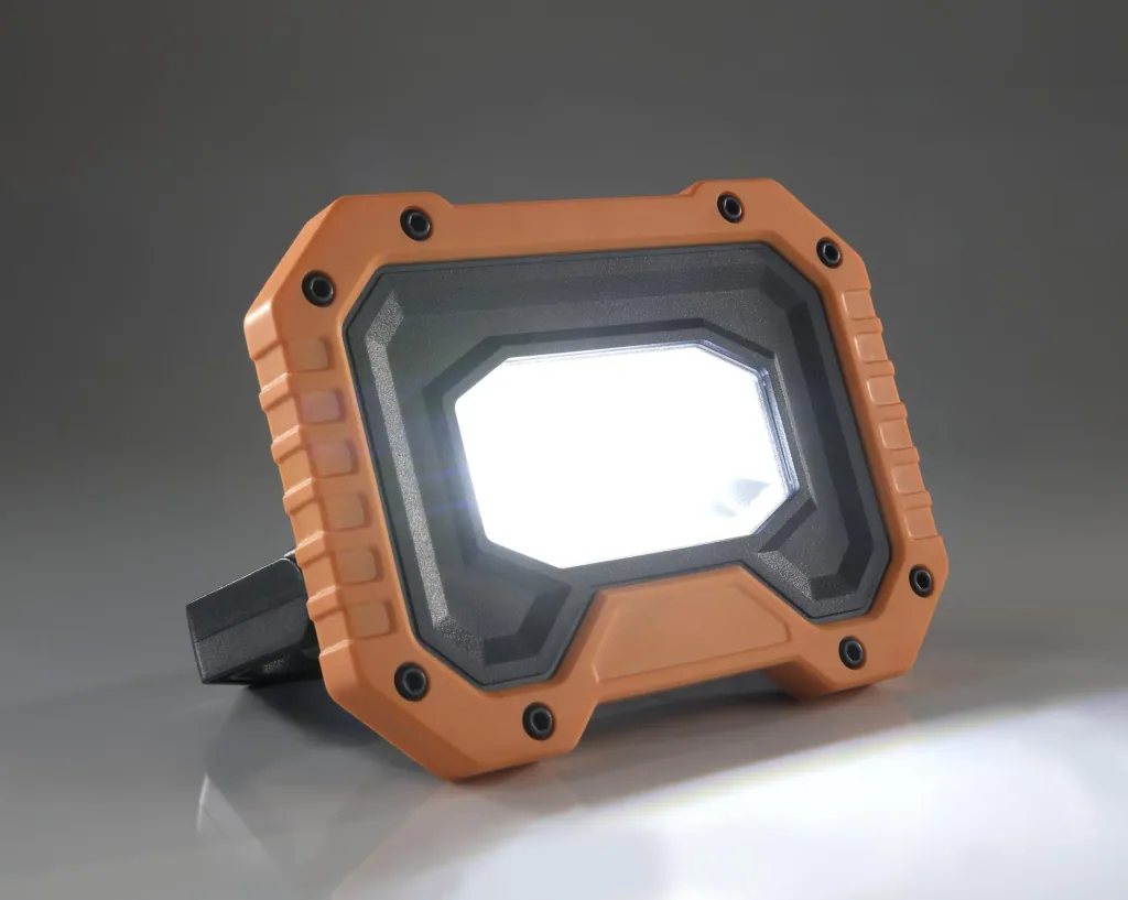 LED Arbeitsleuchte mit Bluetooth Lautsprecher