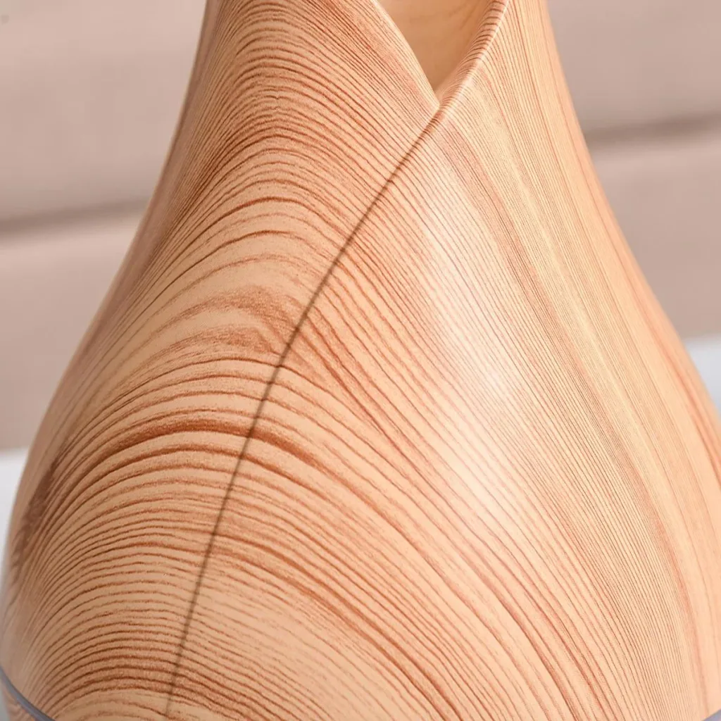 Aroma Diffuser für ätherische Öle mit LED natur