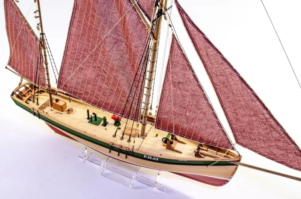 Bausatz Erycina - Plymouth Trawler im Maßstab 1:64