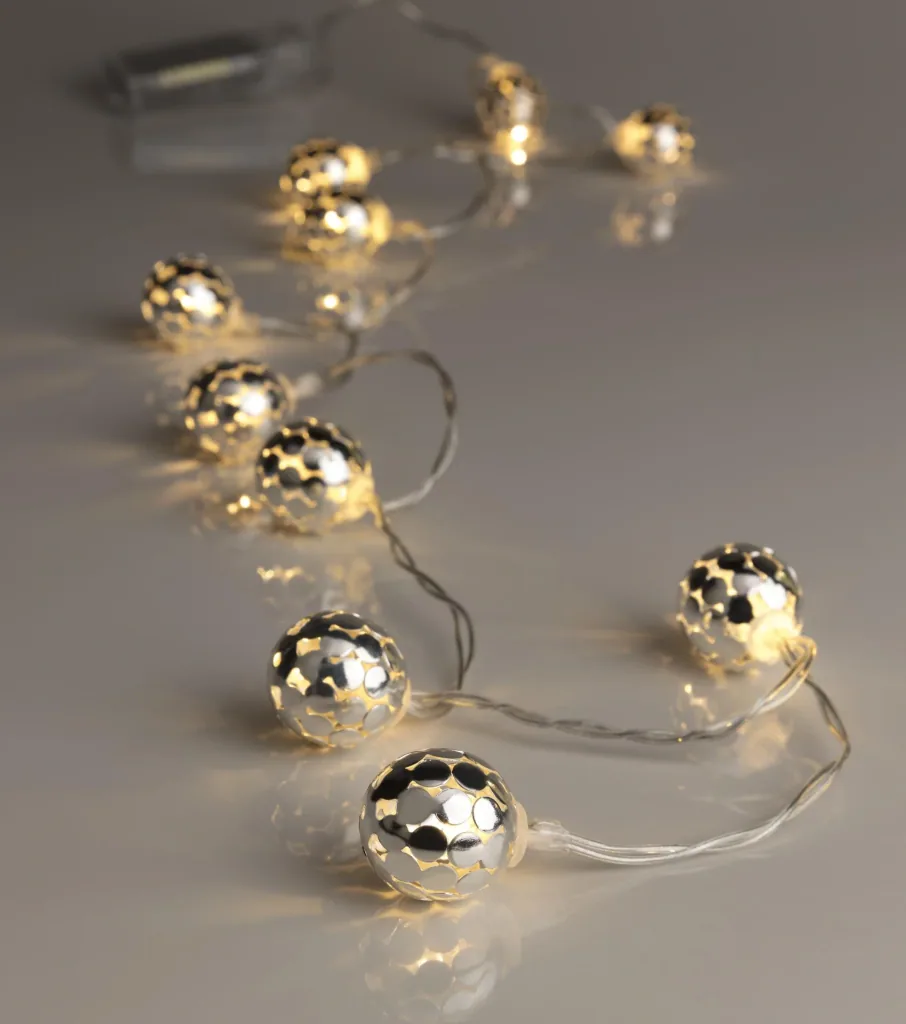 LED Lichterkette Kugeln