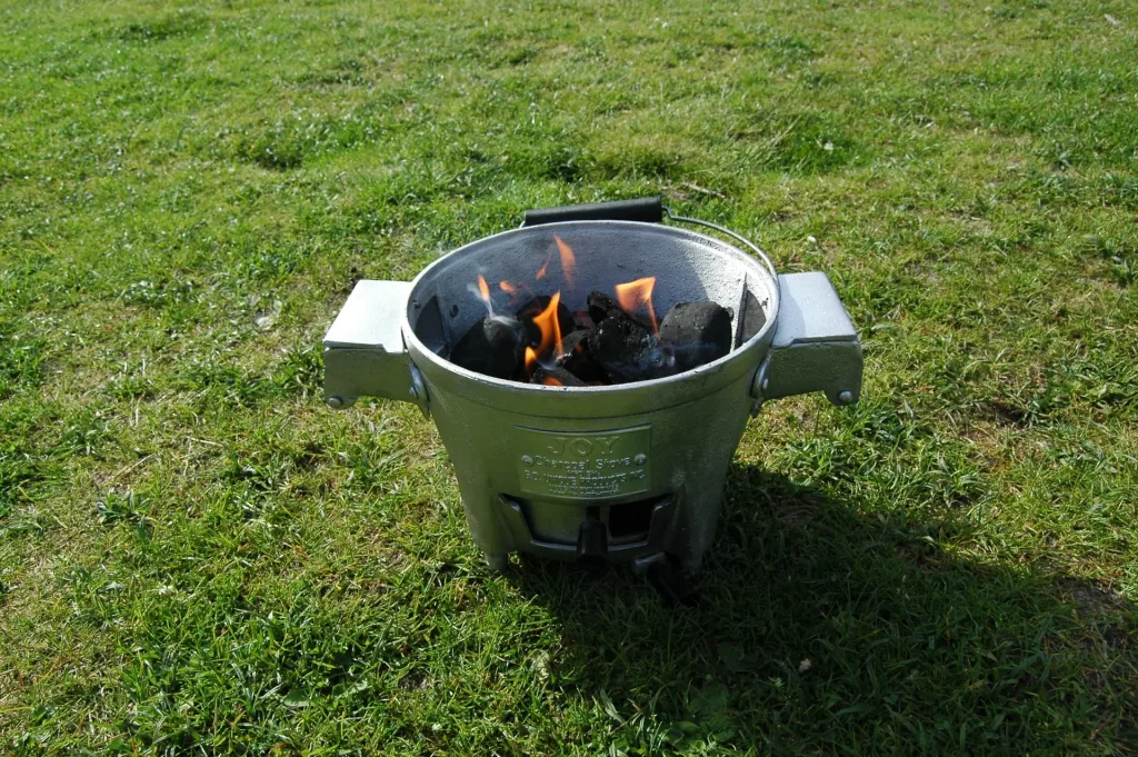 Joy 'Holzkohle' Stove Large