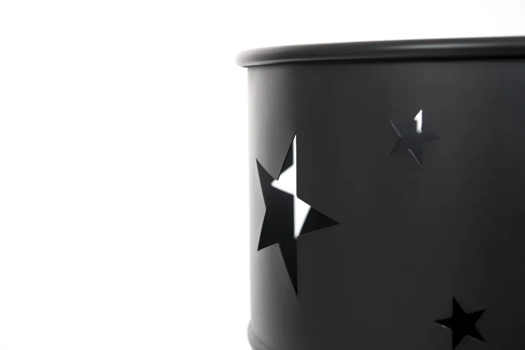 Feuerstelle Premium Feuertopf mit Sternen 36x36x65 cm Schwarz