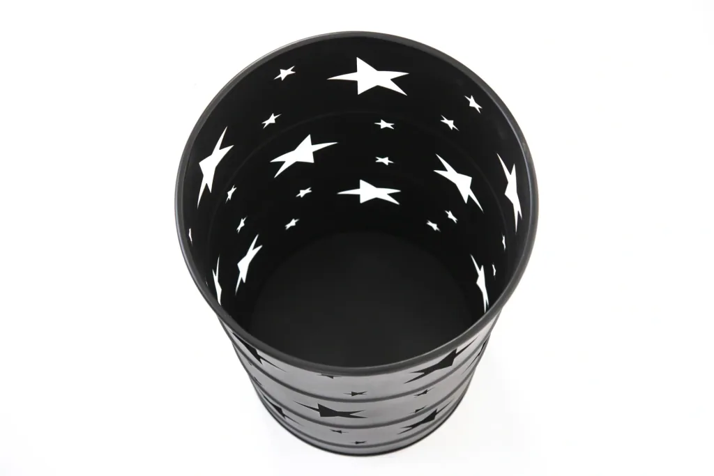 Feuerstelle Premium Feuertopf mit Sternen 36x36x65 cm Schwarz